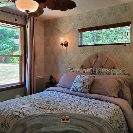 Arbor Rouge Cottage Clinton Esterno foto