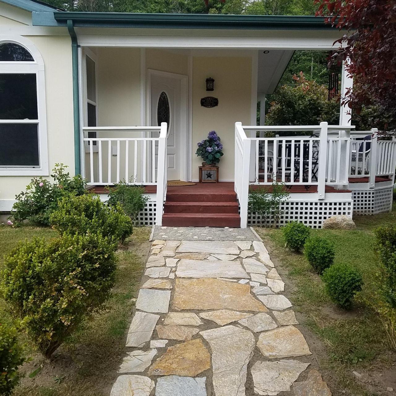 Arbor Rouge Cottage Clinton Esterno foto