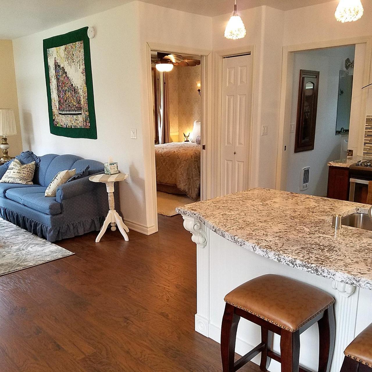 Arbor Rouge Cottage Clinton Esterno foto
